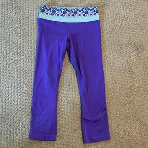Lululemon crop purple leggings. Size 4.